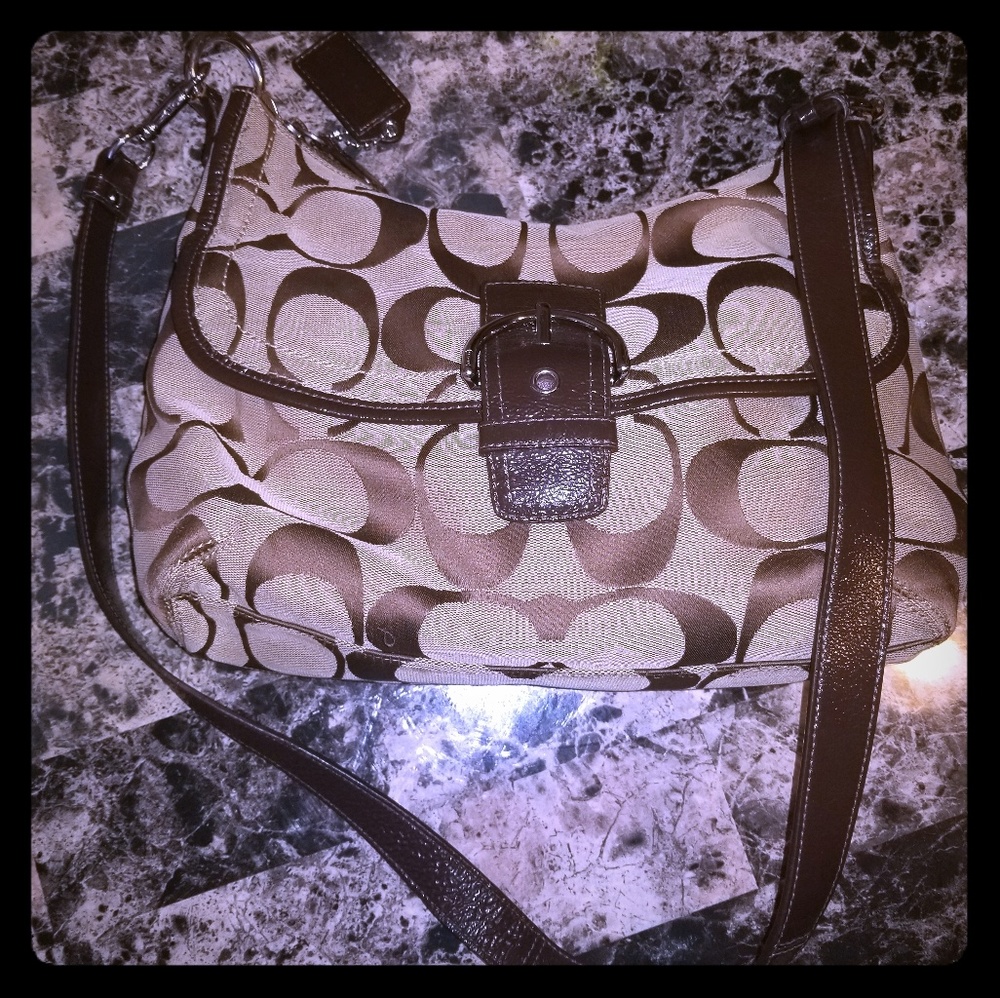 Coach messenger Signature purse
